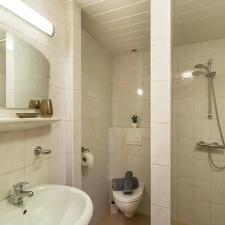 In Near Lift, Cleaning Included